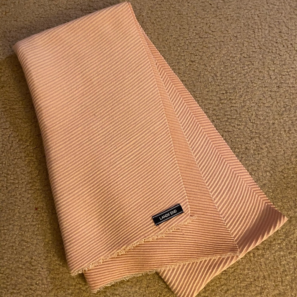 Lands End Light Pink XL Scarf 🧣